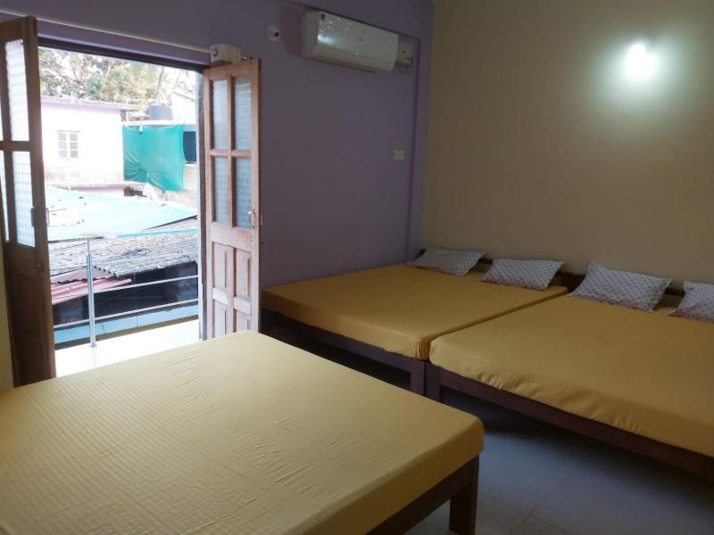 Calangute Pristine Hotel ภายนอก รูปภาพ